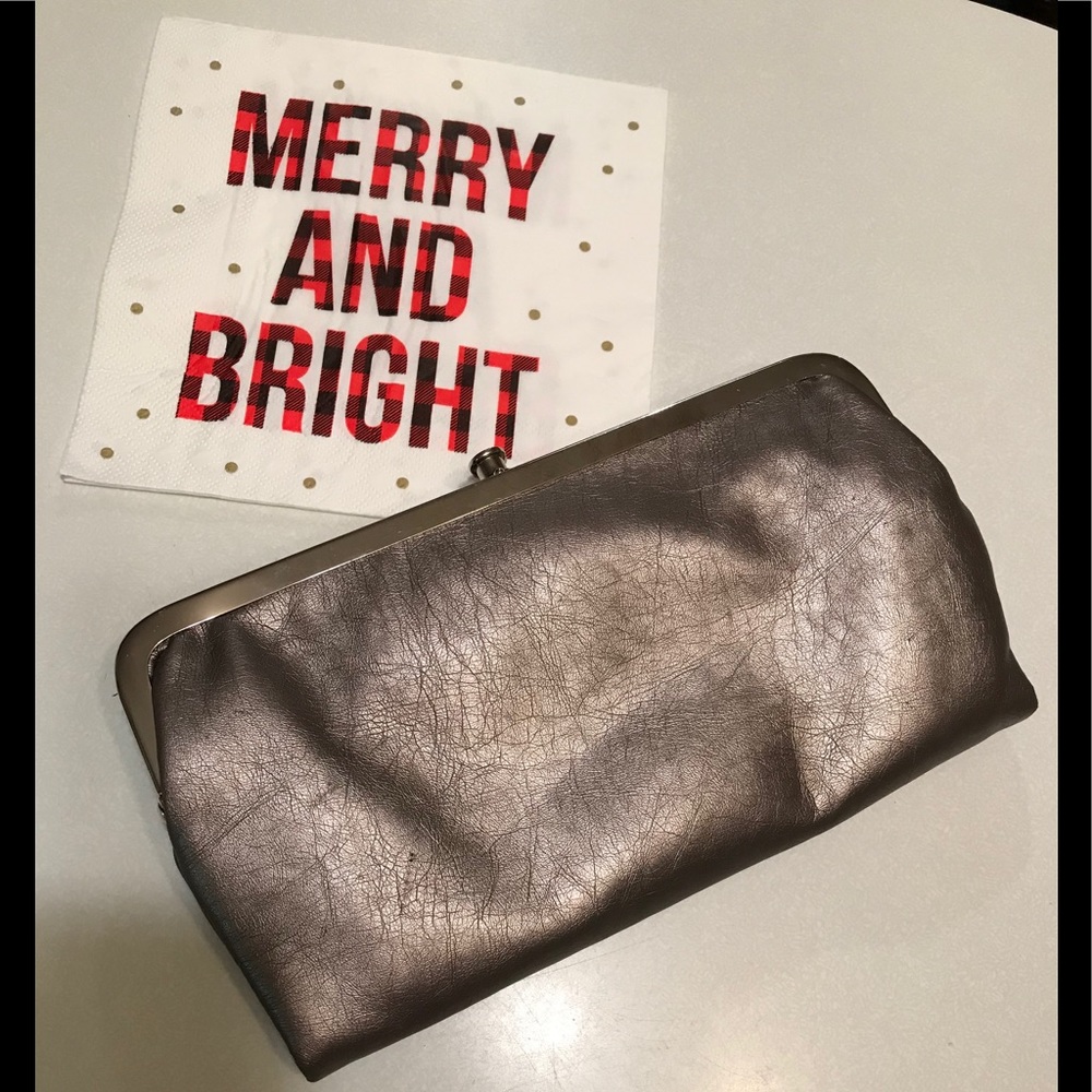Gunmetal metallic clutch